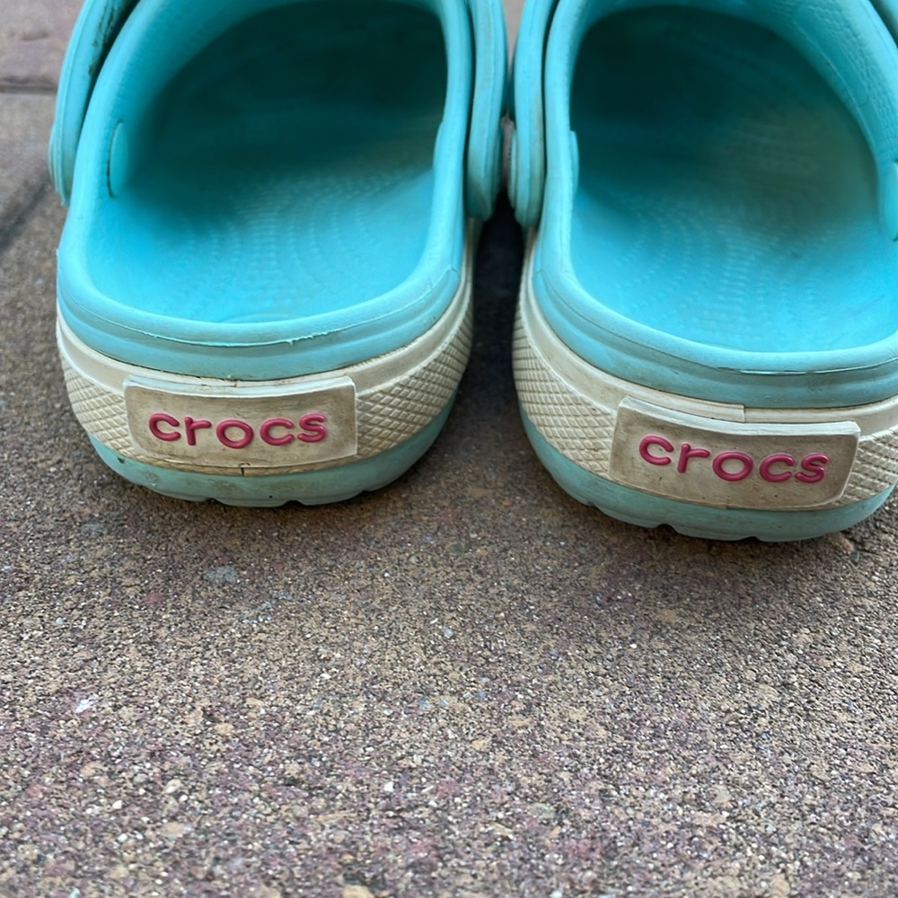 Crocs - Picture 3 of 5